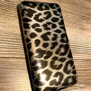 Leopard silver and black wallet